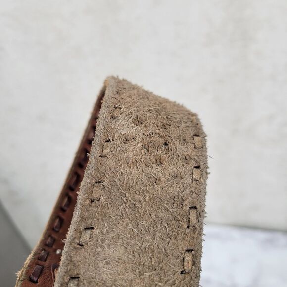 Enmon Vintage Brown Leather Belt with Silver Toned Oversized Horse Head Buckle - Picture 11 of 12